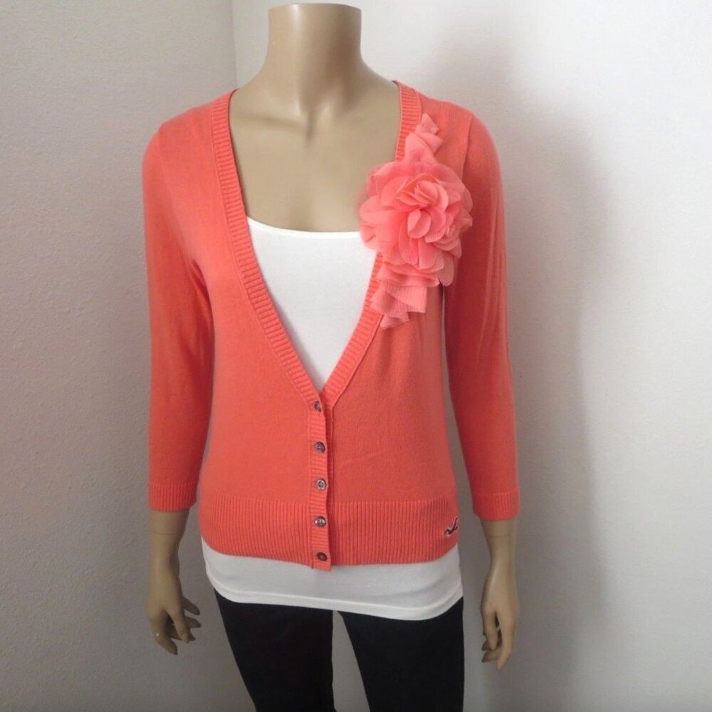 NWT Hollister V-Neck Cardigan Sweater Size Medium Coral Flower Embellished